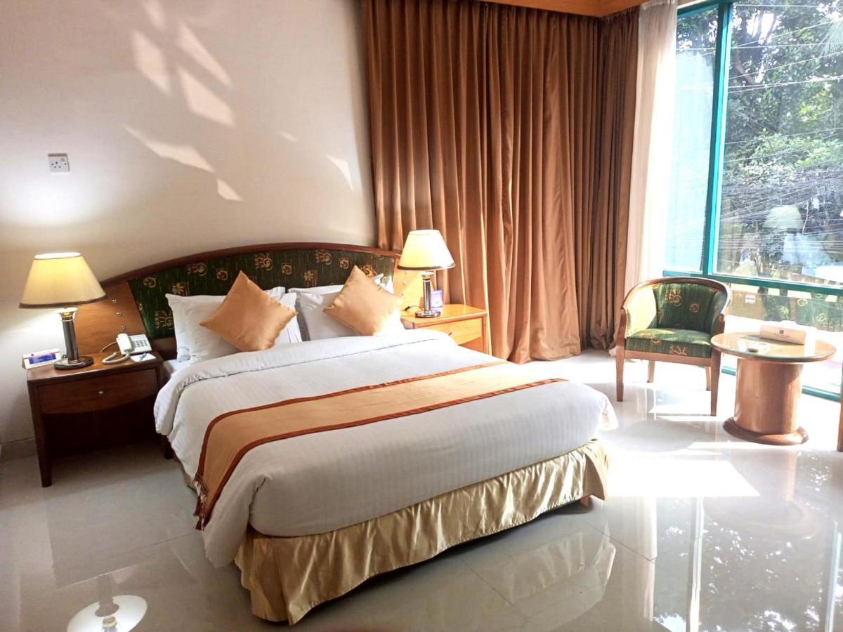 Hotel Lake Castle - Parkview Dhaka Ngoại thất bức ảnh
